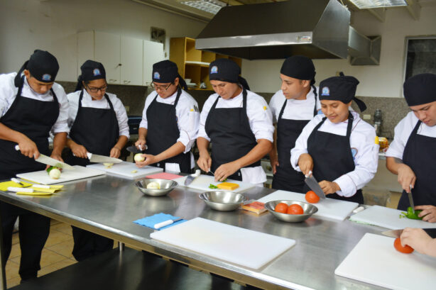Pensión por materia con descuento solidario carrera Gastronomía